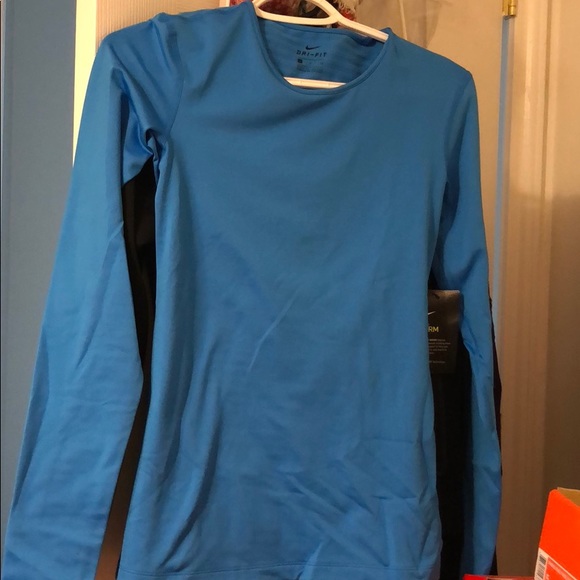 Nike Tops - Nike PRO WARM LONG SLEEVE